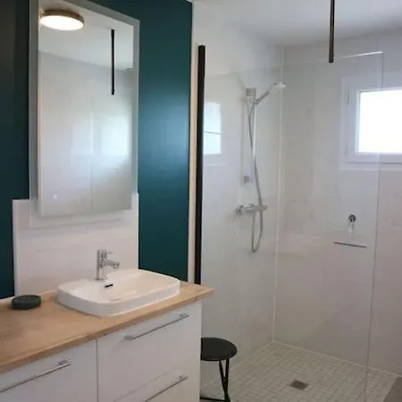 Petit Des Trois Chemins *