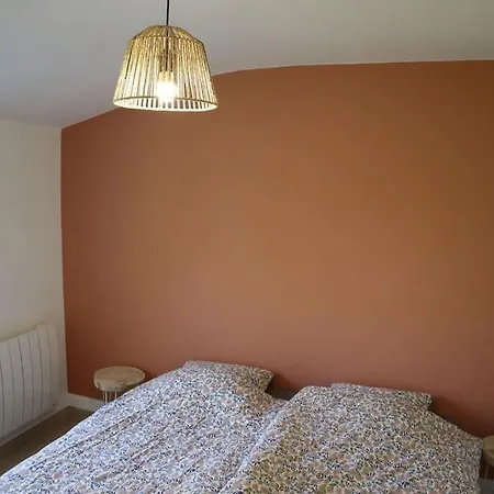 Apartman Petit Des Trois Chemins *